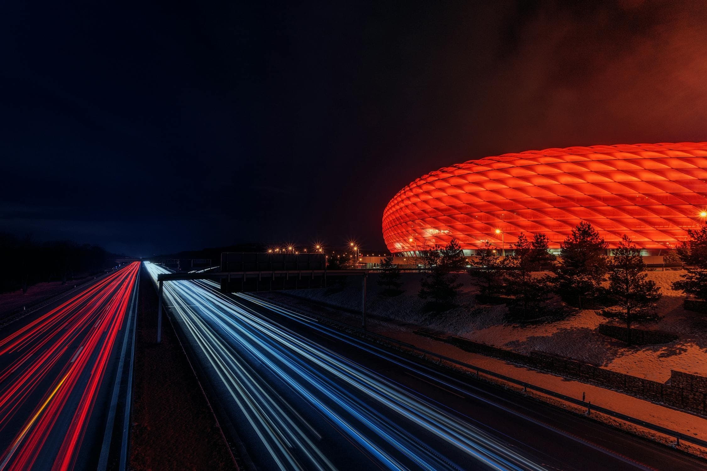 Munich Nightlife Unleashed with PubCrawl Team