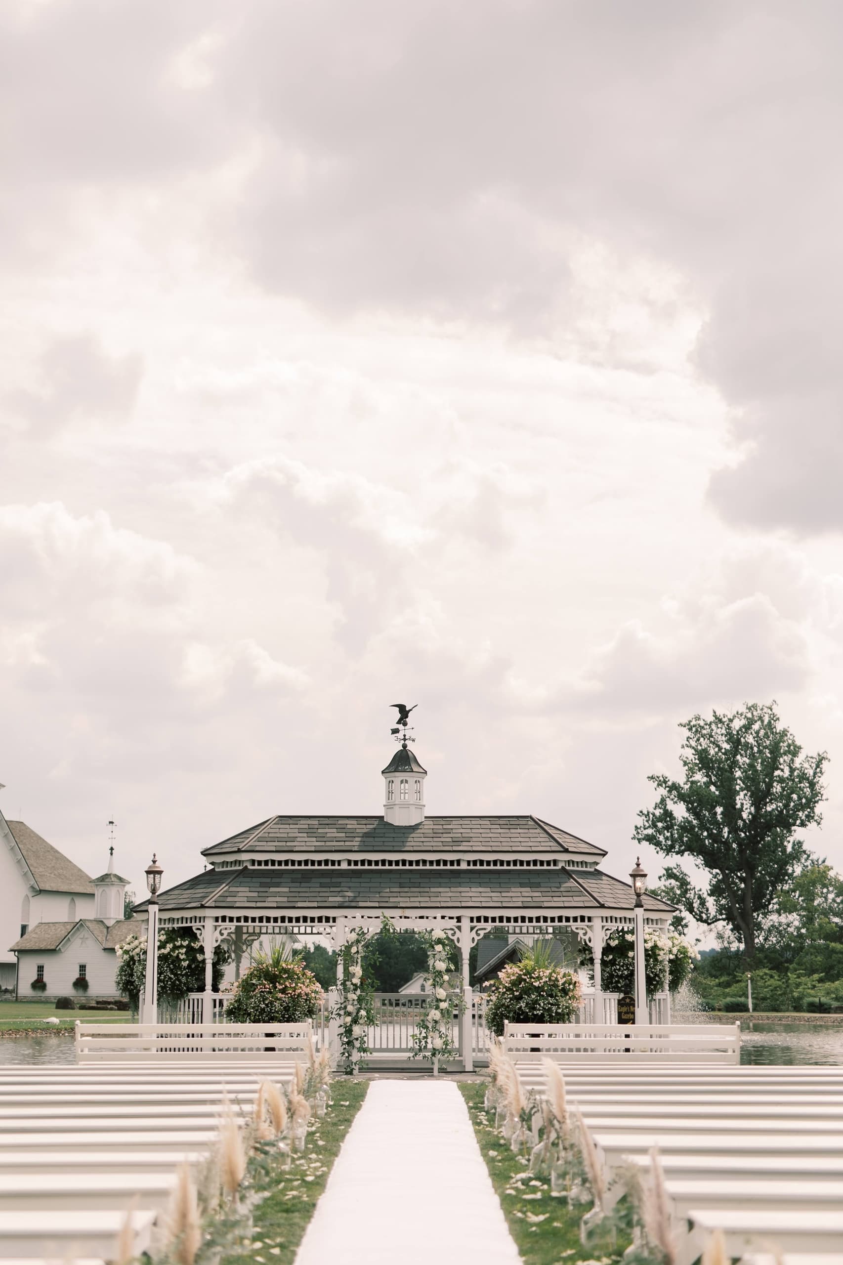 Plan Your Dream Winter Wedding at Star Barn: Stone Gables Estate Bridal Open House 2026 photo 3