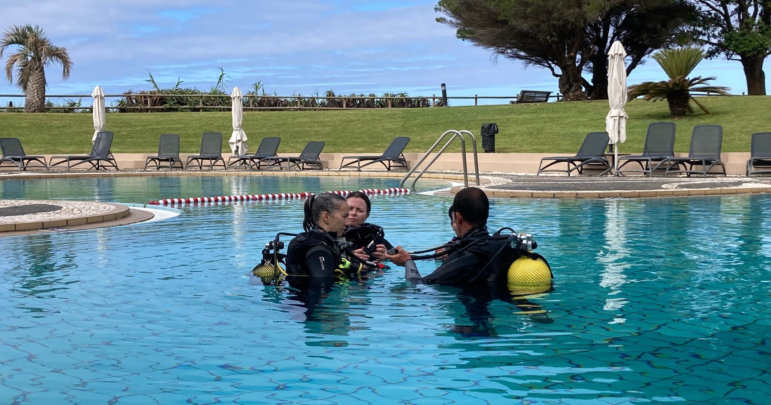 Water Activities: Open Water Diver at Espirito Azul