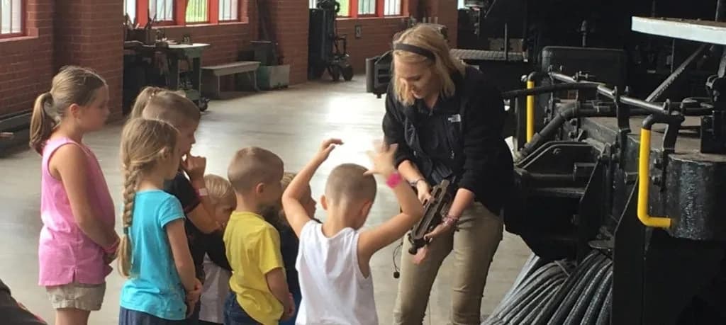 Youth Tours by Age of Steam Roundhouse in Sugarcreek, OH