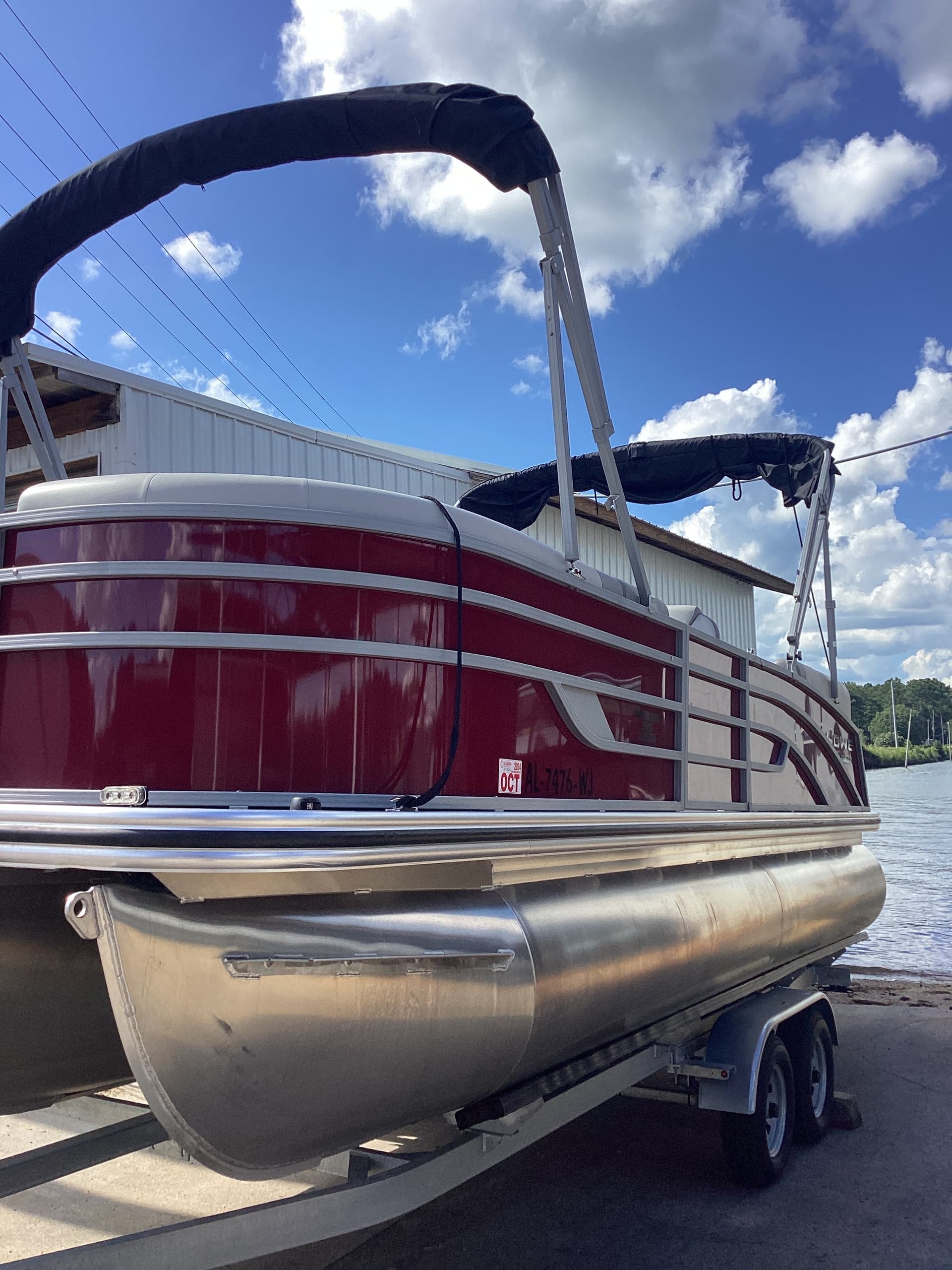 Water Activities at Momentum Marine Lake Martin with Lowe Tritoon