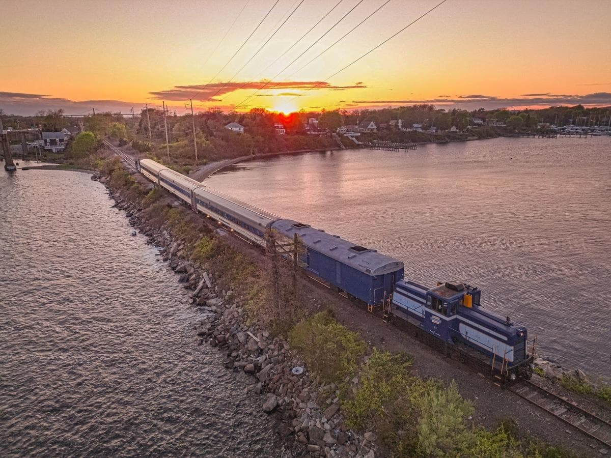 Murder Mystery Dinner Train Experience in Providence