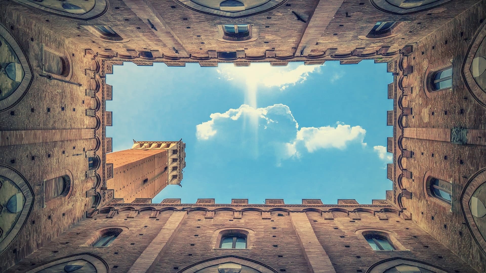 Land-Adventures in Tuscany: Siena & San Gimignano with Amigo Tours