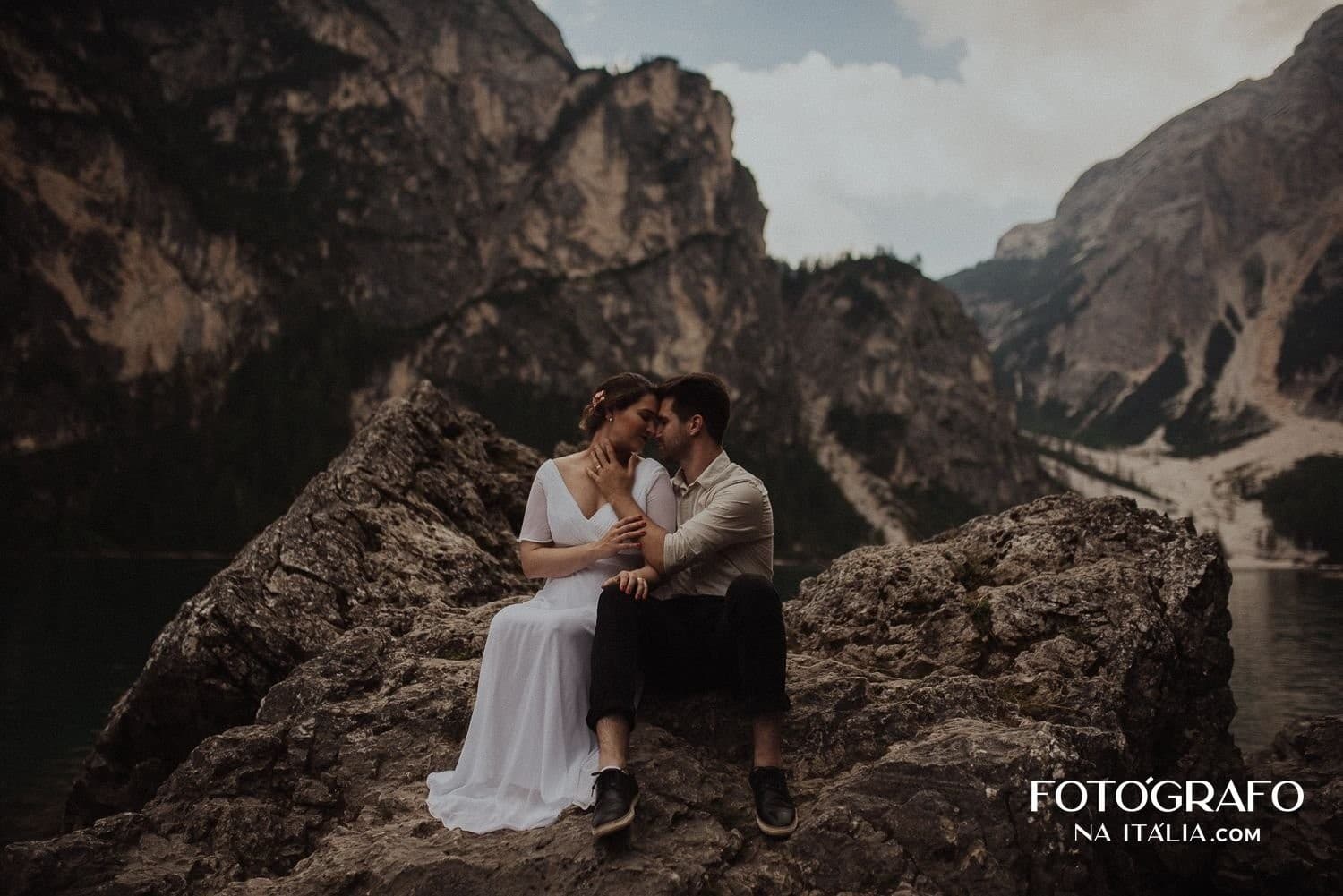 Dolomites Photo Session: 2-Hour Photos at Lago di Braies, Val di Funes & Alpe di Siusi