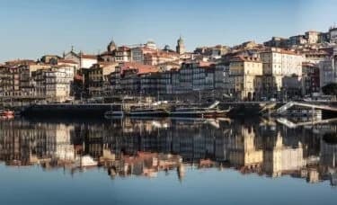 Historical Walking Tour with Walkative! in Porto