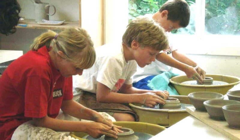 One-Day Middle School Art Workshop in Downtown Orlando: Pottery, Painting & Mixed-Media