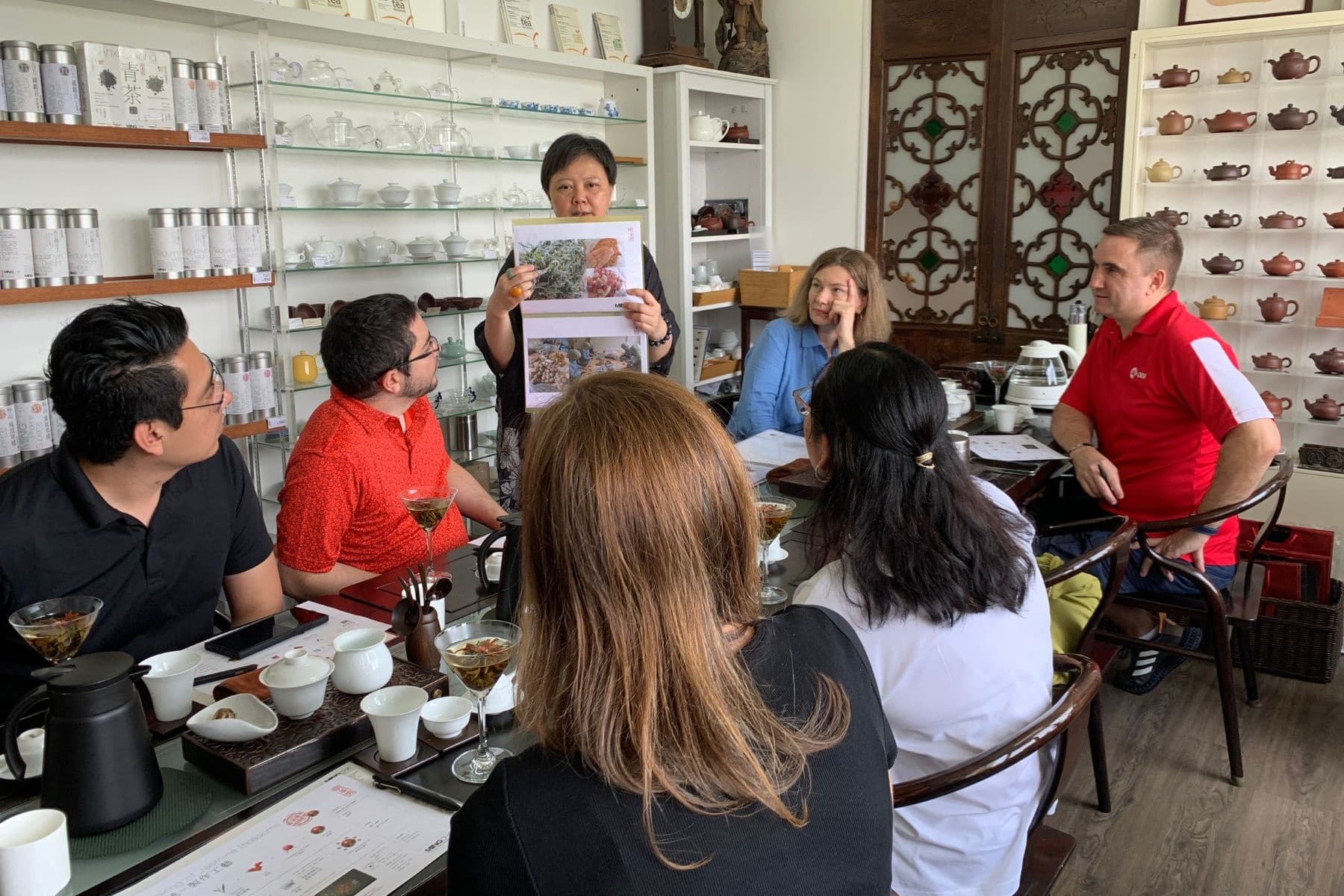 Chai Wan Private Tea Class — Kung-Fu Brewing and Tasting with Vivian Mak
