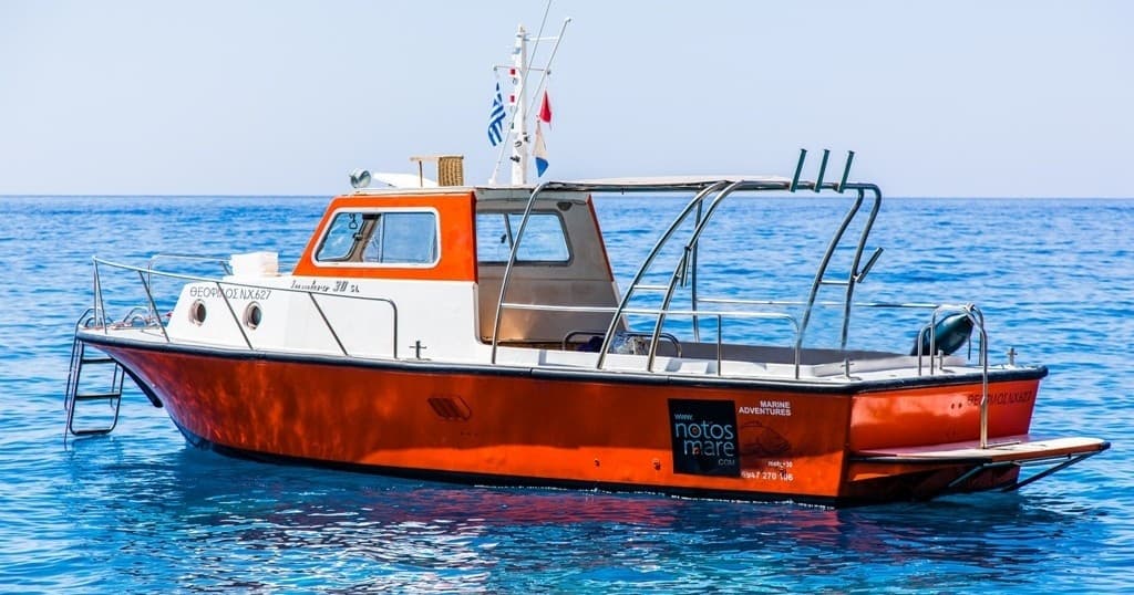 Private Boat Adventures with Notosmare in Chania, Crete