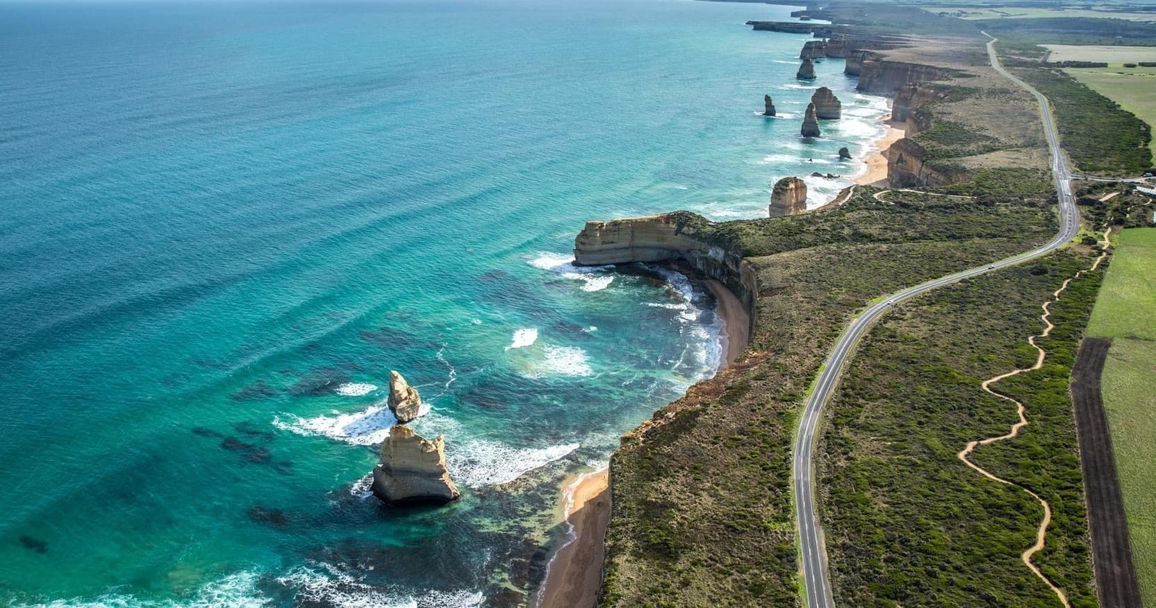 Water-Activities & Australian Luxury Escapes: Shipwrecks & Cliff Tops