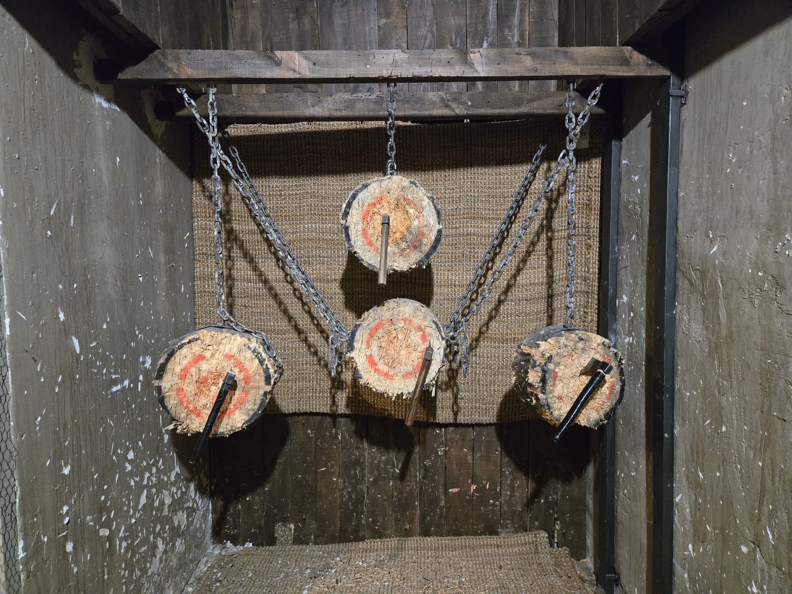 Inside the Jaula de Troncos: Private Axe Throwing at Madrid Medieval photo 1