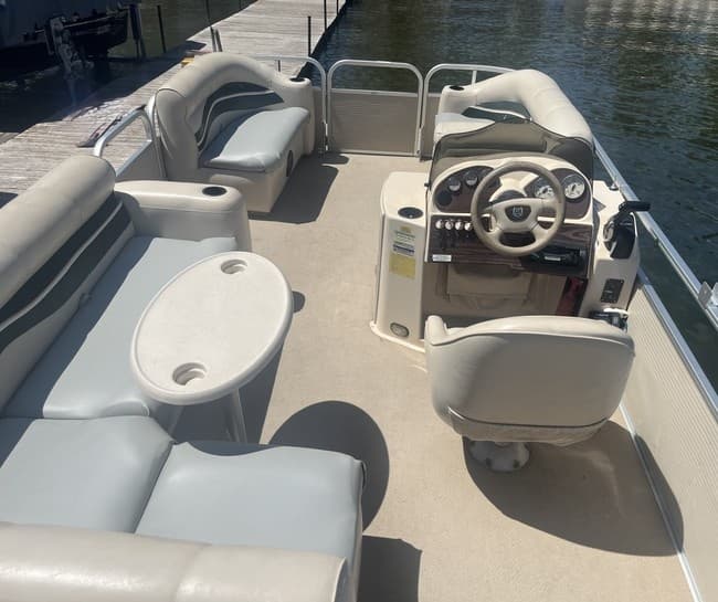 Premier Pontoon Rental in Alexandria, Minnesota