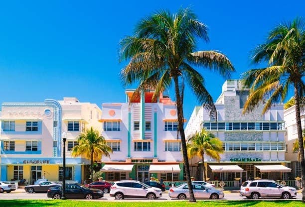 Door-to-Door Shuttle Between Southwest Florida and Miami: Comfortable, Affordable Transfers