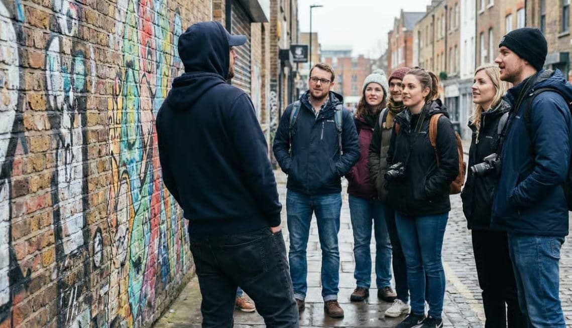 Bristol's Hidden Harbour: Pirates, Power and Graffiti Walking Tour photo 2