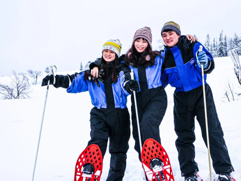 Snowshoeing in Lapland Forest: Guided Winter Trek from Rovaniemi