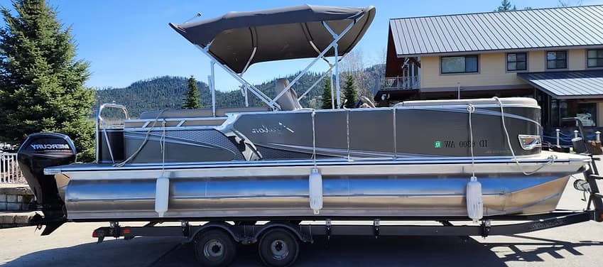 Water Activities at Priest Lake with Avalon Pontoon Rentals