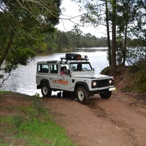 Sintra Land Rover Private Tour by Extremo Ambiente