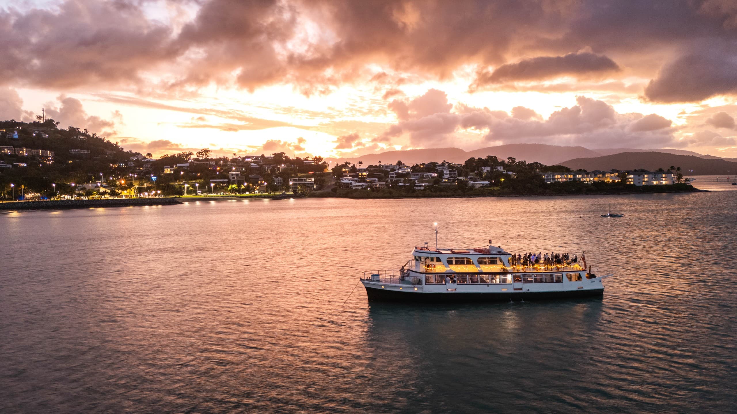 VIVID Lights Festival Cruises on Sydney Harbour: Open-Air Decks & $29 Special photo 3