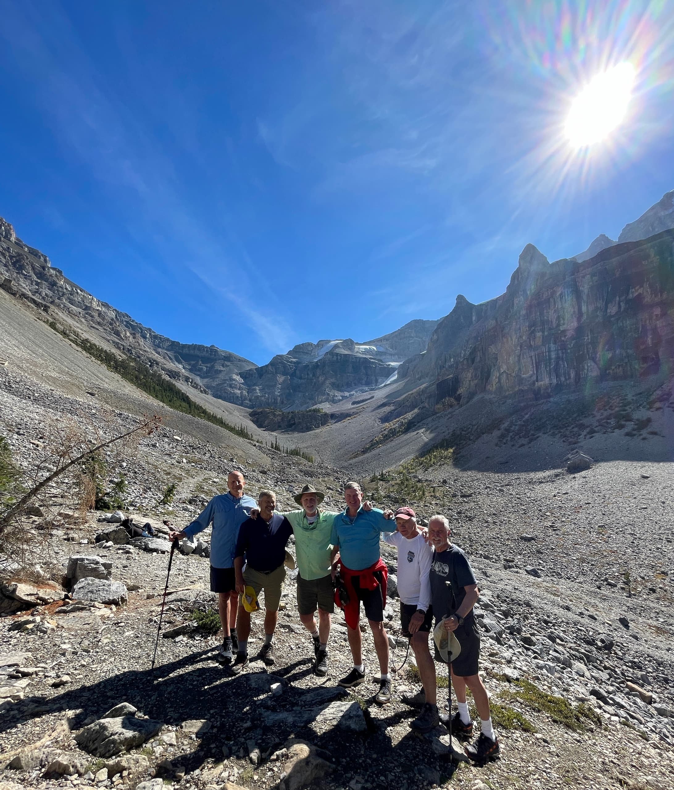Glacier View Hiking with Playwest Mountain Experiences