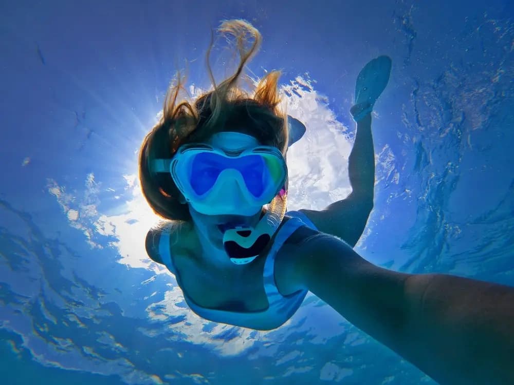 Waikiki Snorkel Cruise: Turtle Encounters, Waterslides & Diamond Head Views
