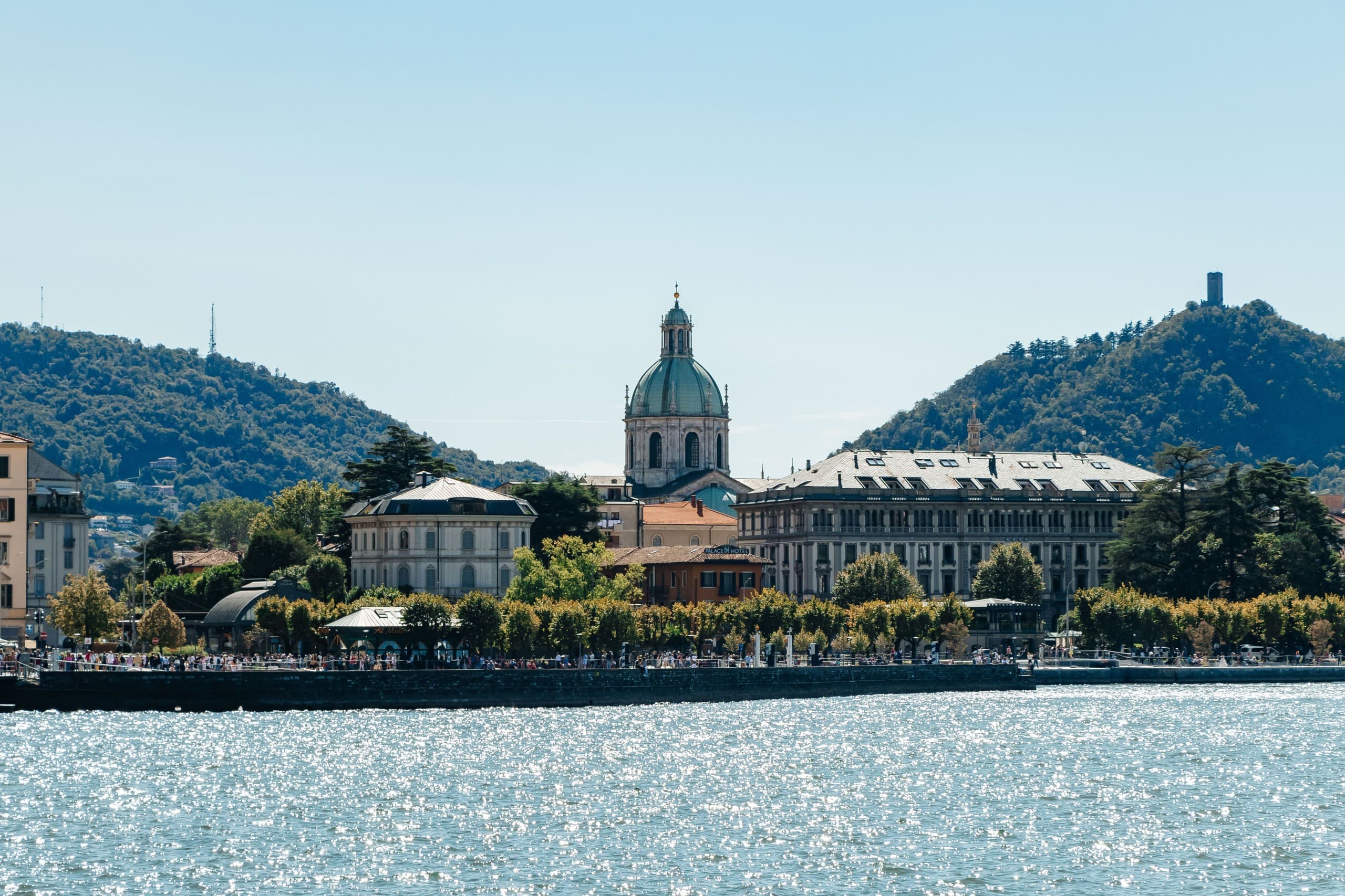 Bellagio & Star Wars Villa: 5-Hour Private Boat Cruise on Lake Como photo 2