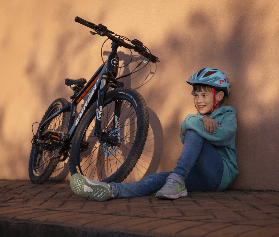 E-Bike infantil: child-sized e-bike adventures in Vilafamés, Comunidad Valenciana