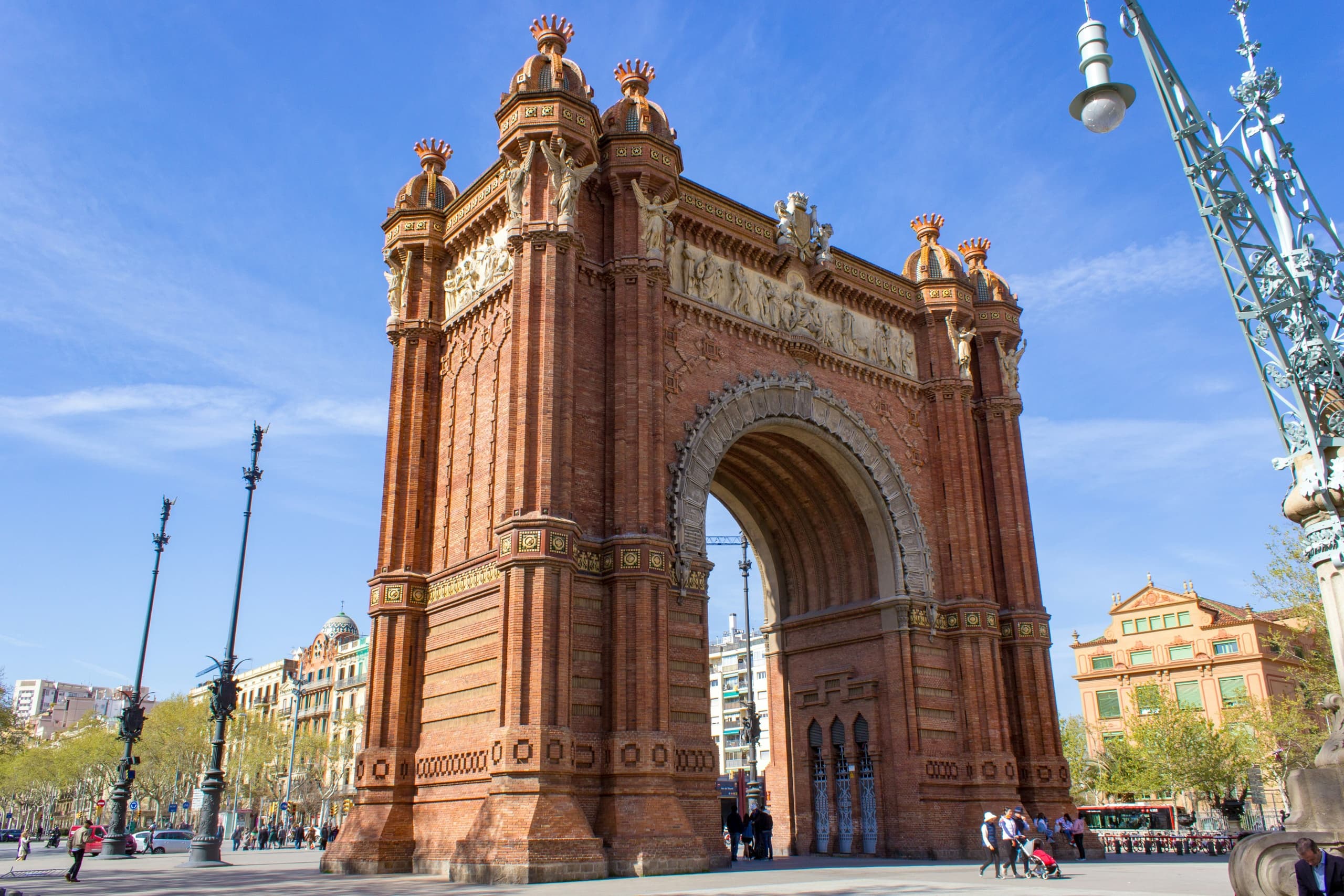 Private El Born Walking Tour with Crema Catalana Tasting — Barcelona 2-Hour Experience photo 2