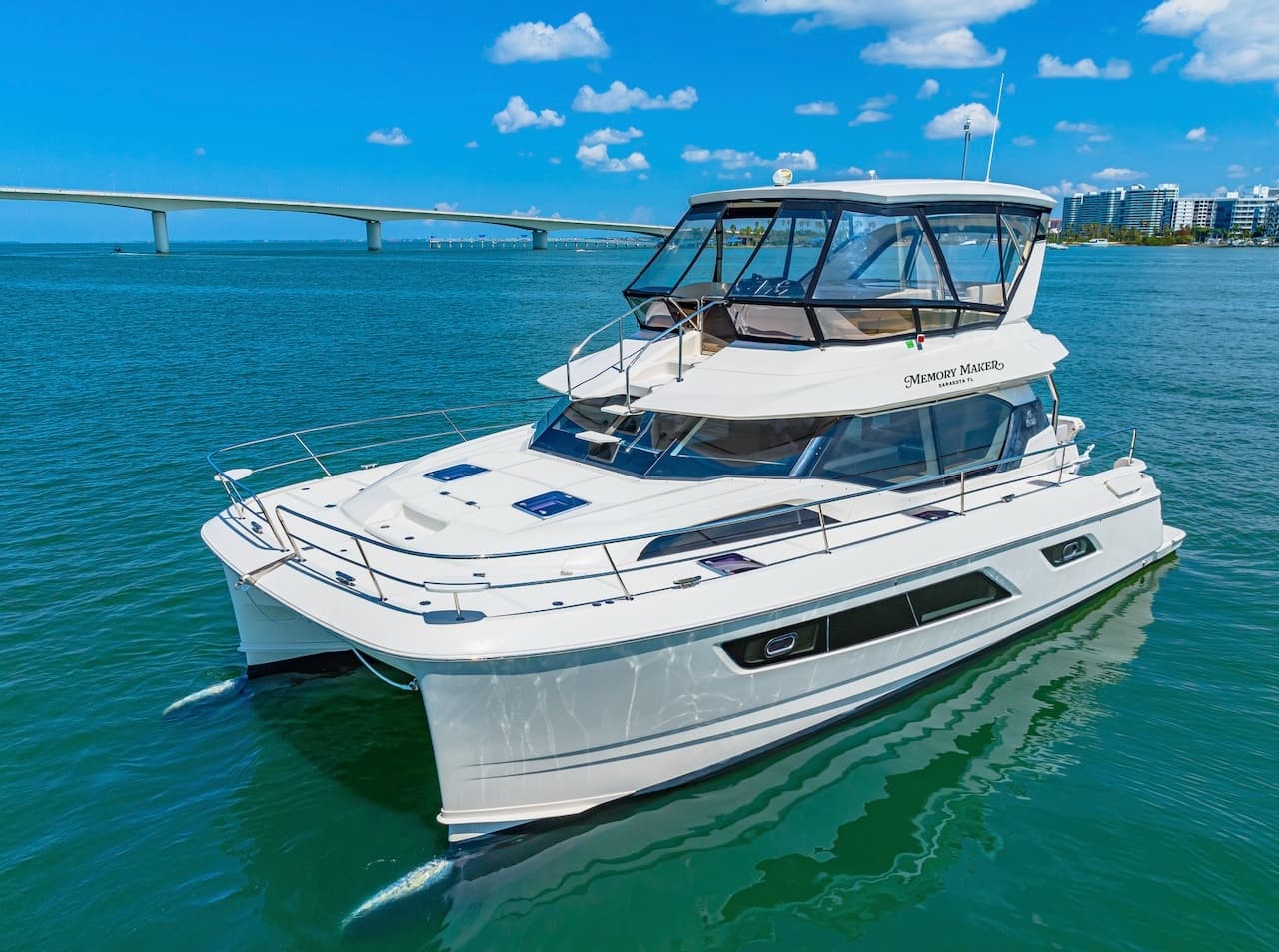 Luxury Yacht Experience in Sarasota, Florida