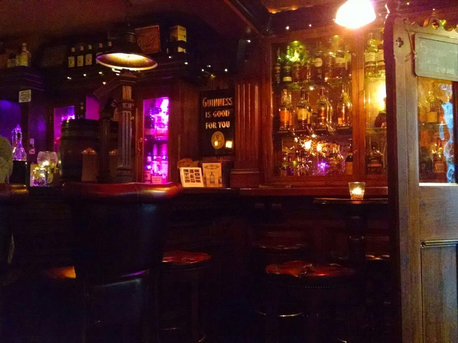 Rare Irish Whiskey Flight at Dylan Library: 90-Minute Connoisseur Tasting photo 1