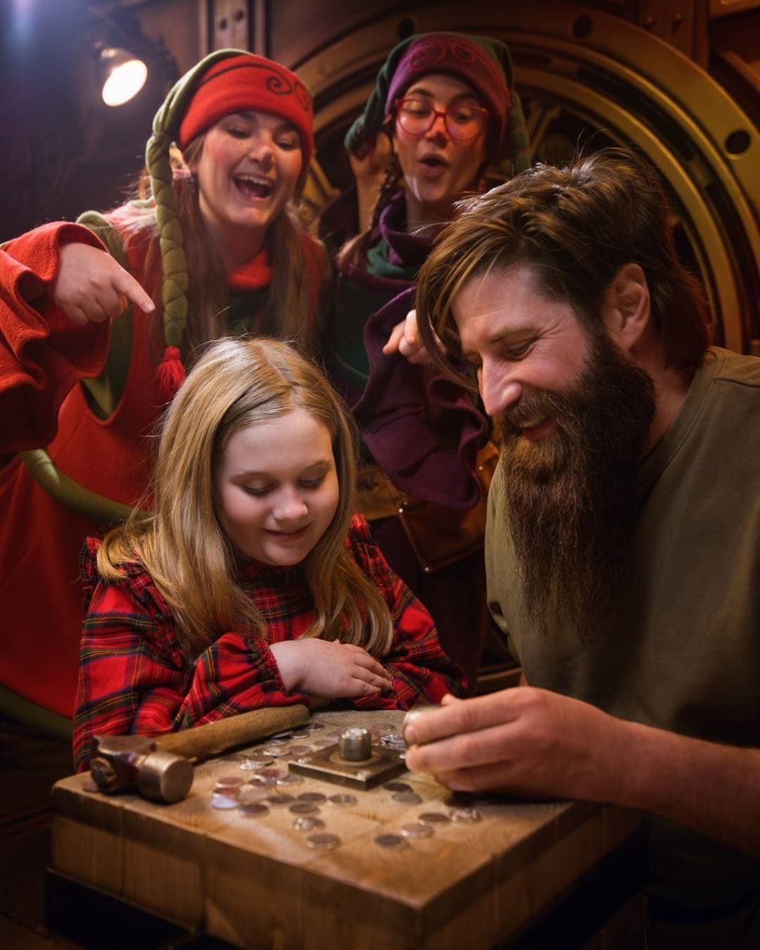 Toy Factory Adventure with Santa Claus | Santa Claus Secret Forest