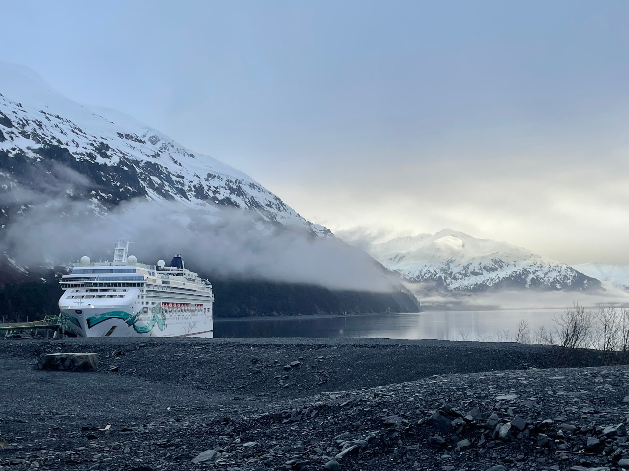 Scenic Whittier to Anchorage Airport Transfer Along Seward Highway photo 2