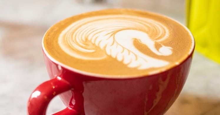 Coffee & Culture: Montreal Third Wave Tour by Round Table Tours