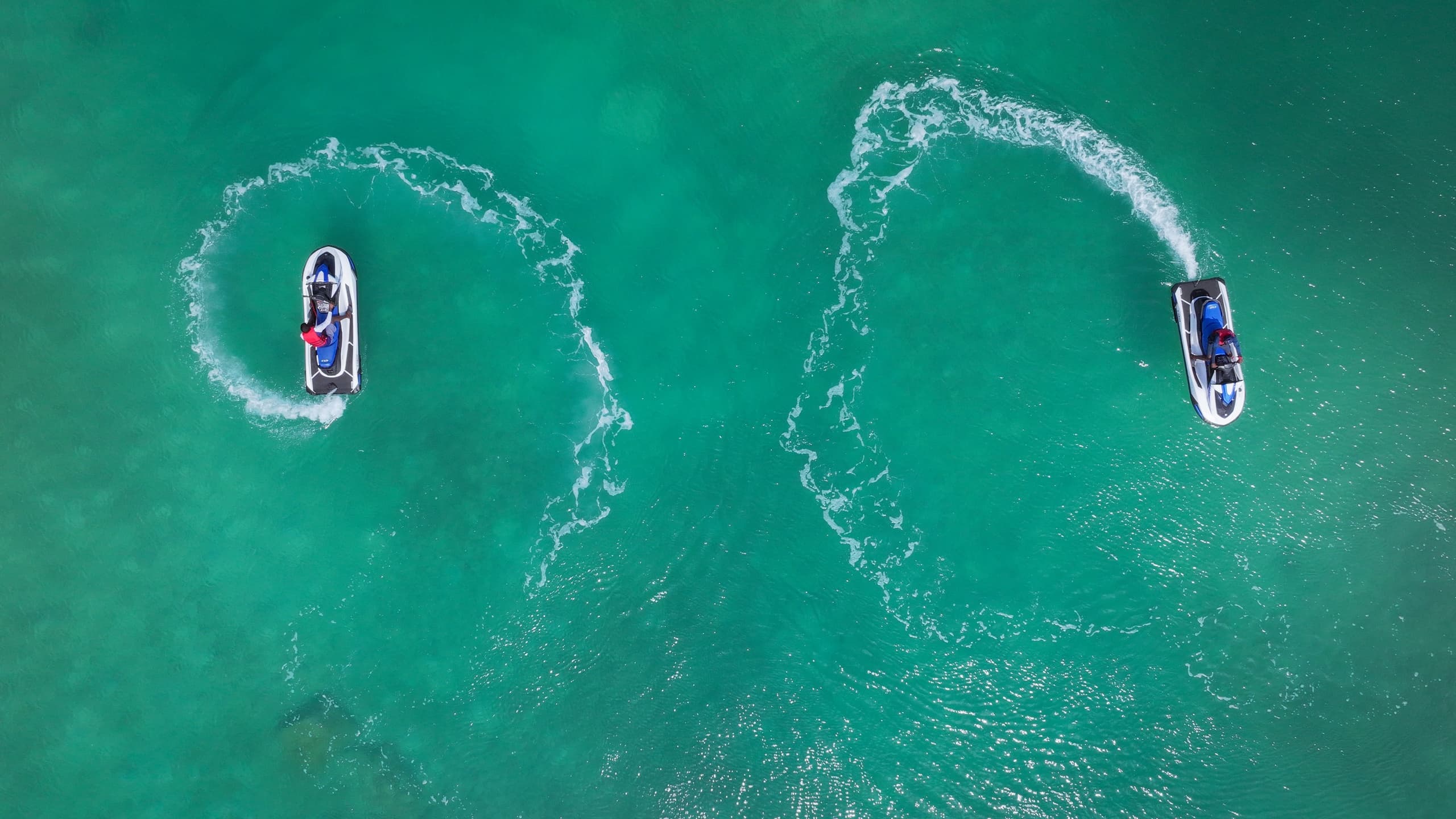 Jet Ski Tour from Blue Haven Marina: 2-Hour High-Speed Cays & Shipwrecks, Turks & Caicos photo 4