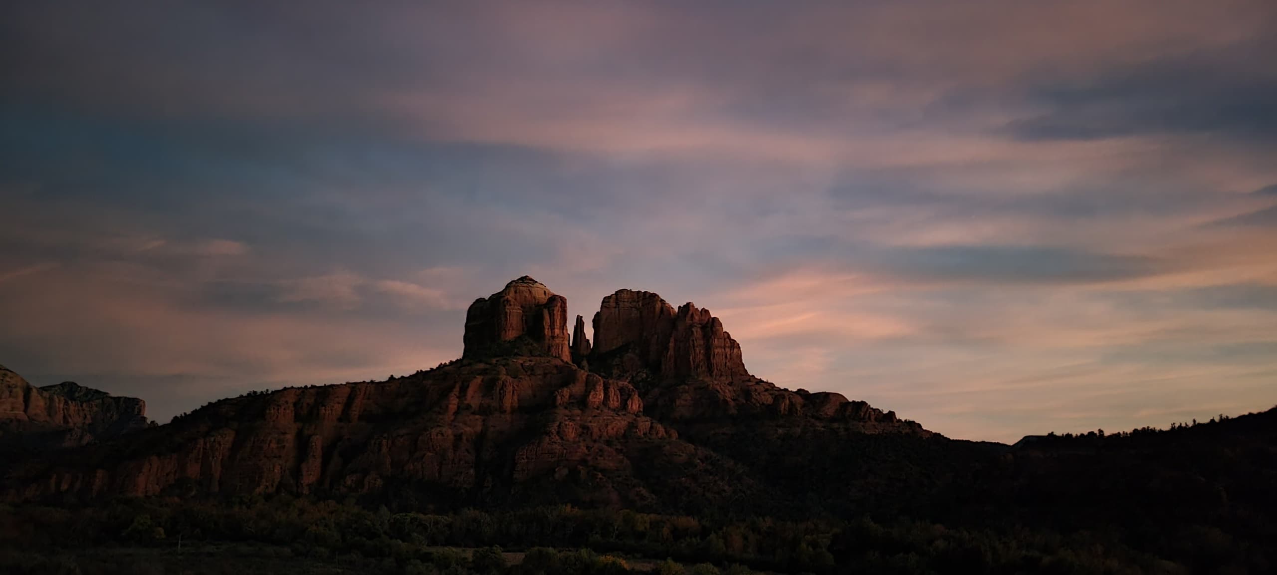 Magical Hour Hikes in Sedona’s Stunning Desert Landscape