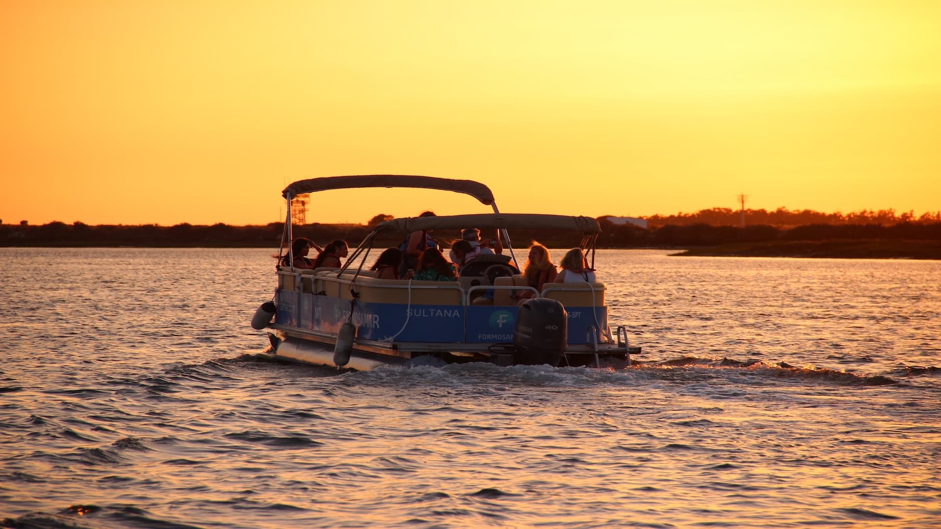 Sunset Boat Trips on the Ria Formosa: Faro’s One-Hour Lagoon Cruise