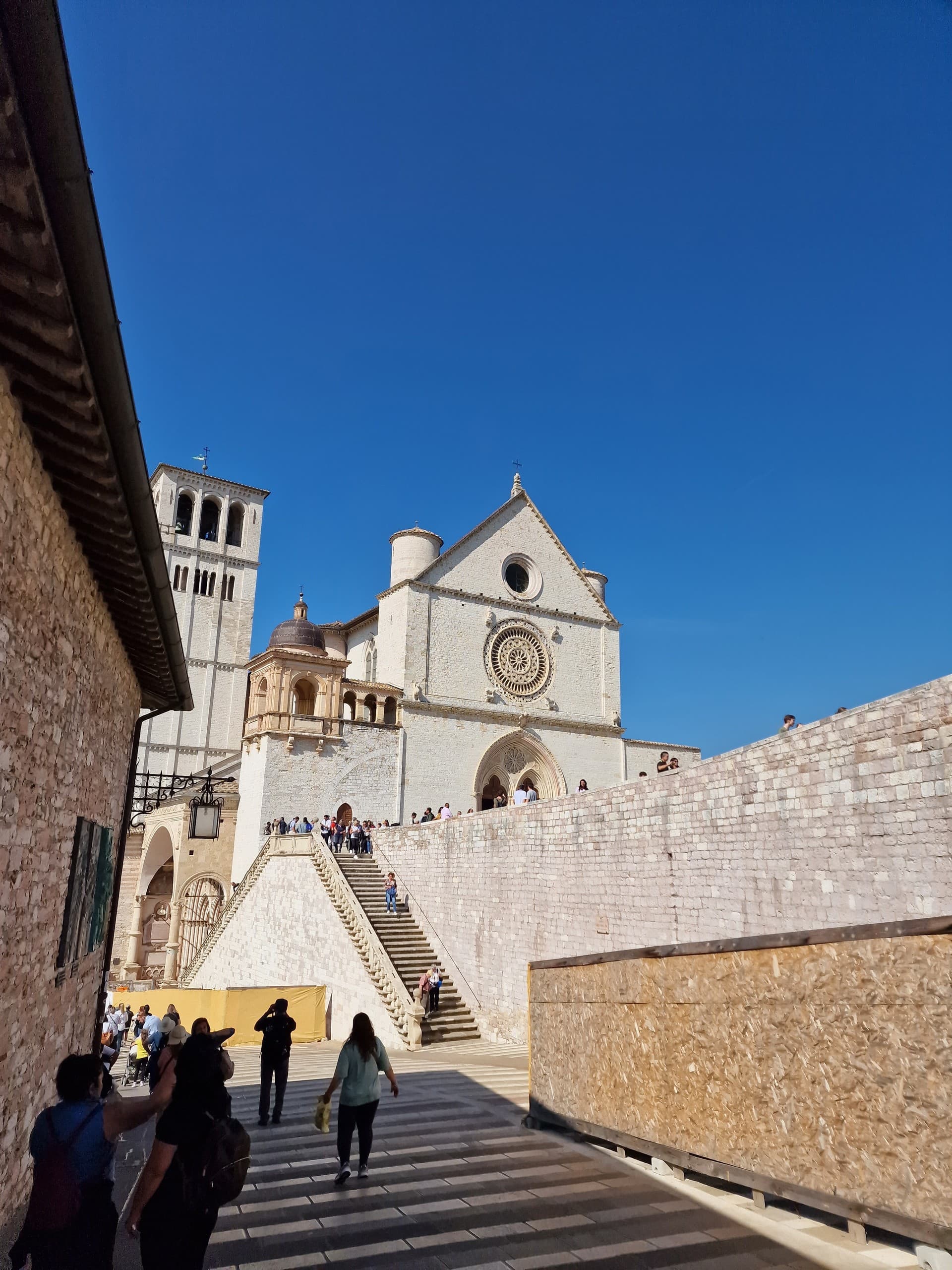 Private Assisi Day Tour from Rome — St. Francis, Santa Chiara & Porziuncola photo 1