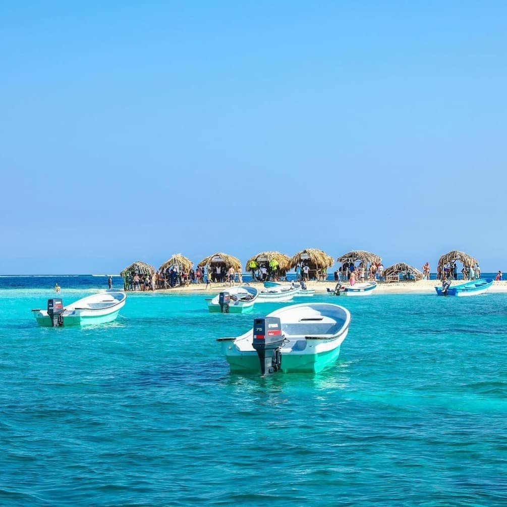 Paradise Island Tour: Snorkel Cayo Arena from Puerto Plata photo 2