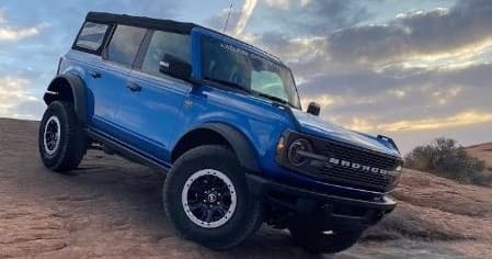 Drive Moab’s Badlands in the 4 Door Badlands Sasquatch Bronco