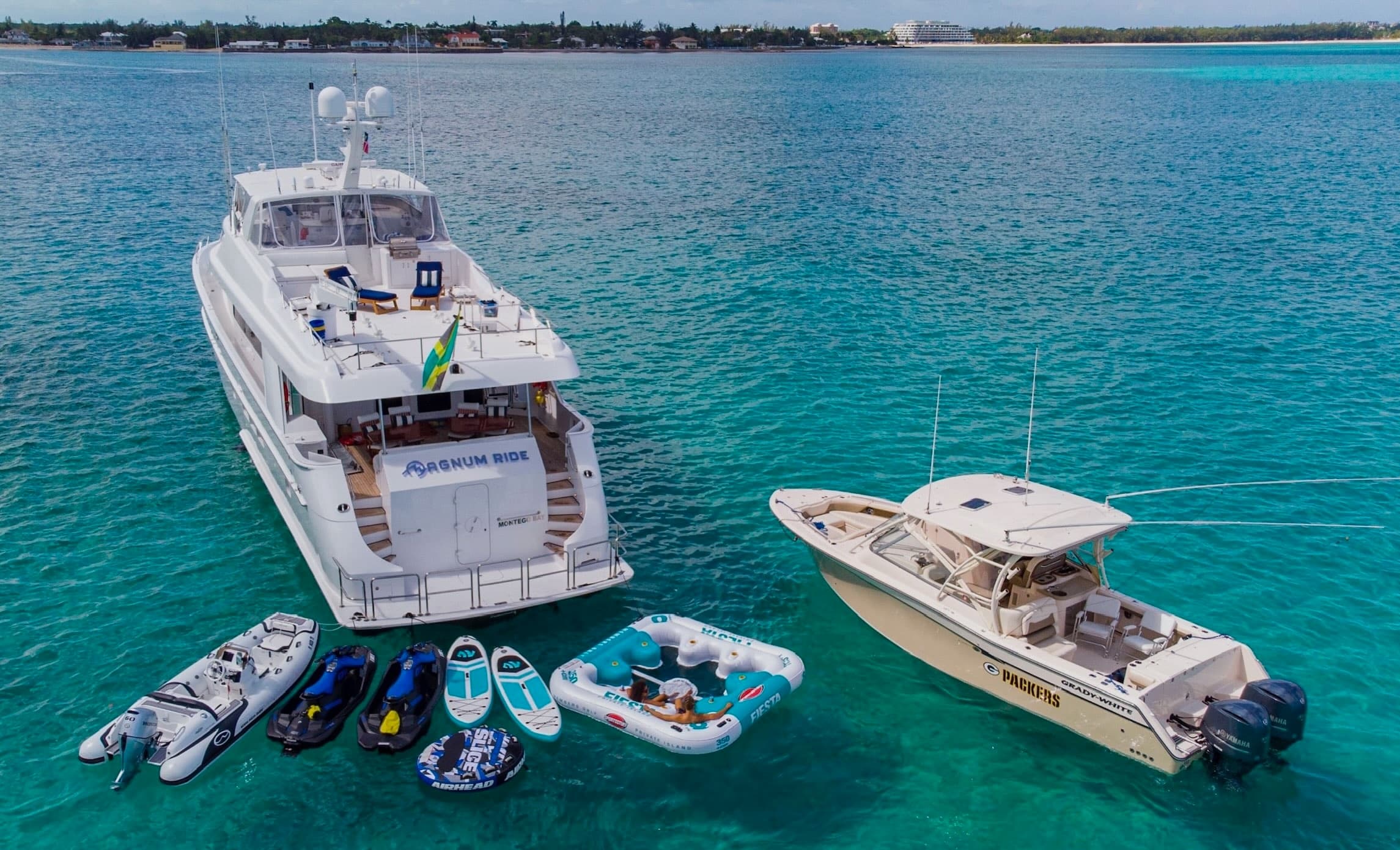 Luxury Yacht Experience with Miami Boat Experts in Miami Beach