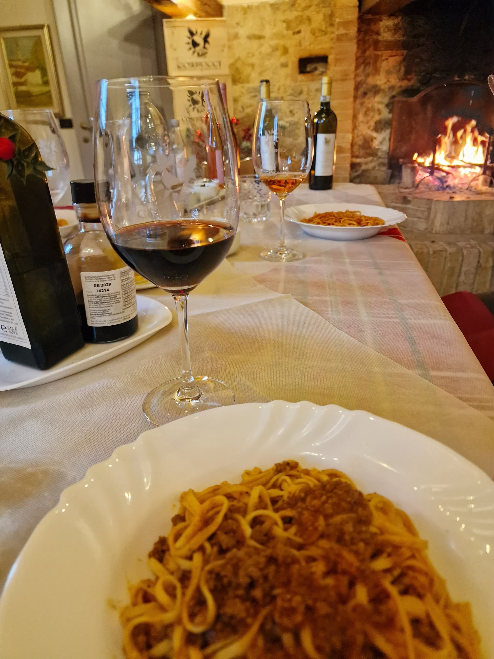 Tuscan Villa Wine Tasting Near San Gimignano — Corbucci Boutique Experience photo 1