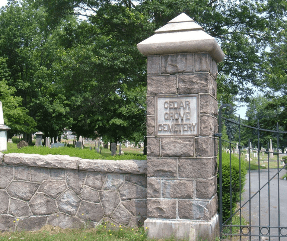 Exploring New London’s Colonial Past: Guided Tour at Cedar Grove Cemetery