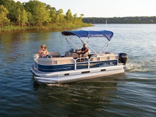 Orange Beach Pontoon Boats fleet