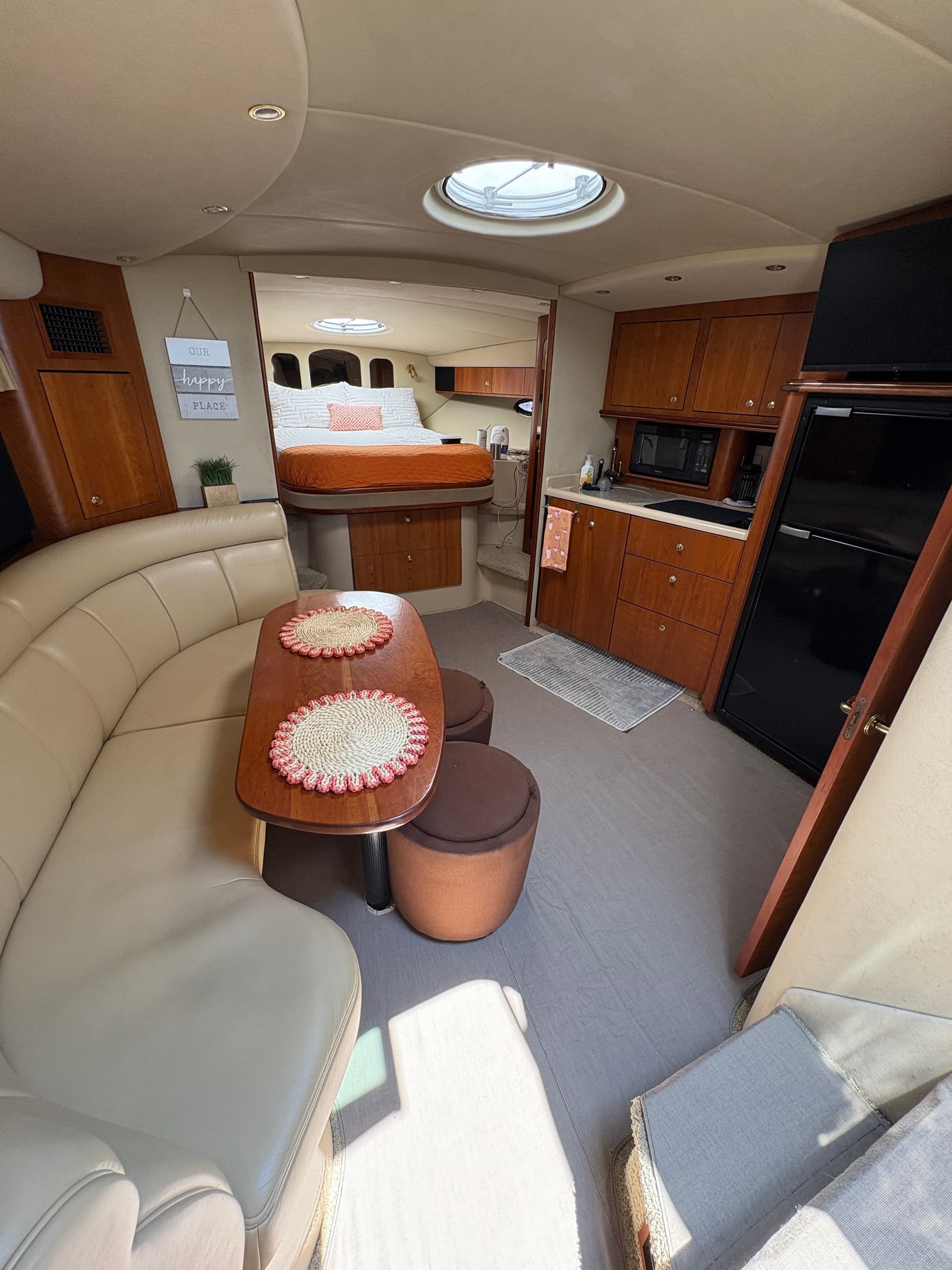 Cruise the Chesapeake Aboard Network Issues: Edgewater Yacht Charters & BYOB Day Trips photo 4
