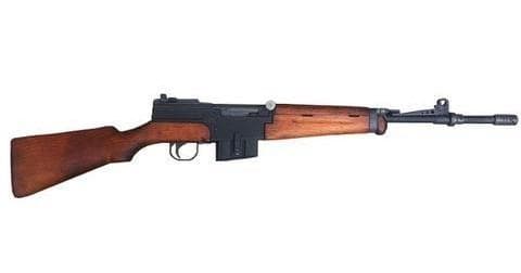 Shoot the MAS-1949/56 Battle Rifle at Battlefield Vegas