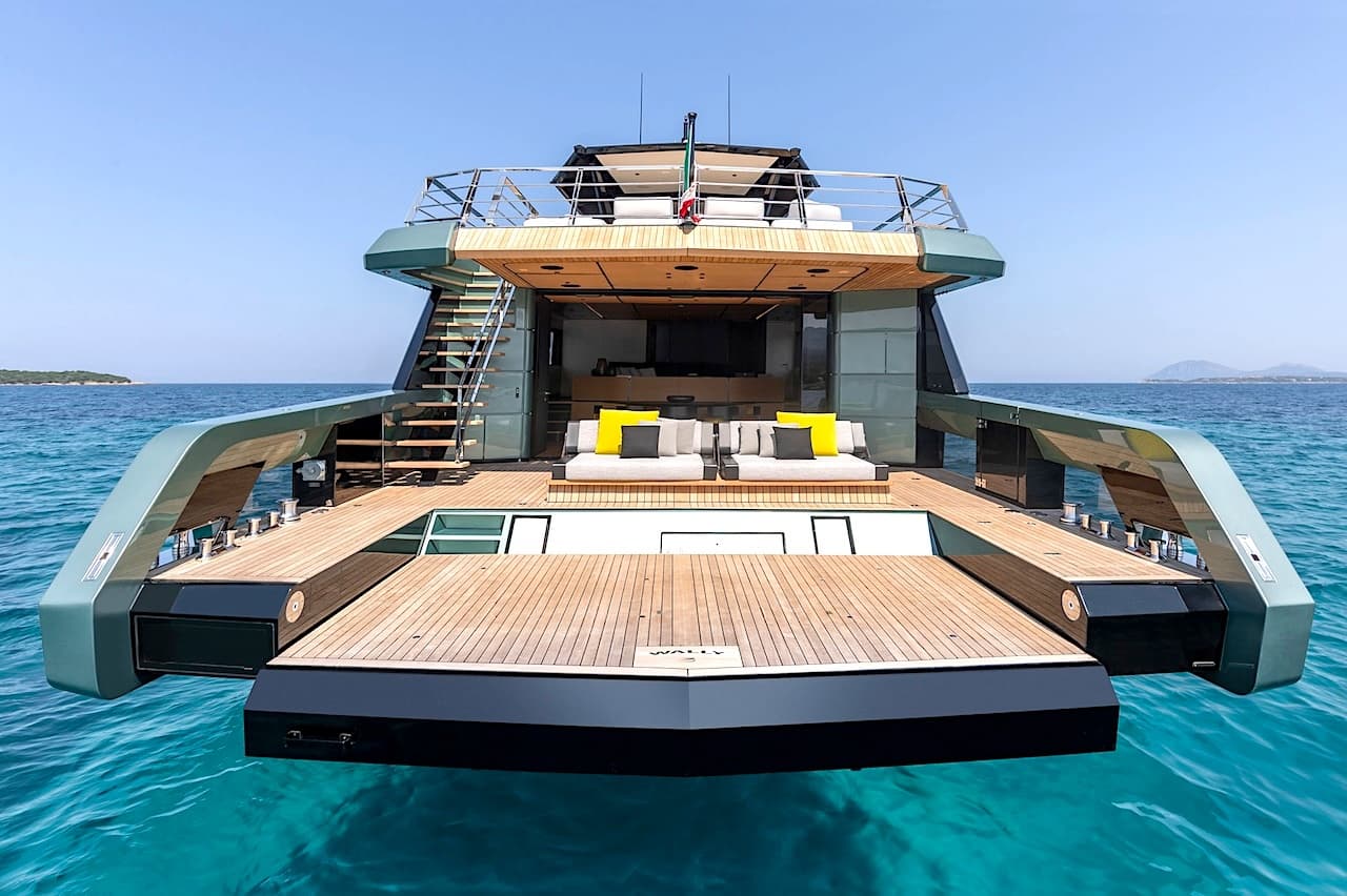 Boat Charters with Miami Boat Experts: Premium Sea adventures