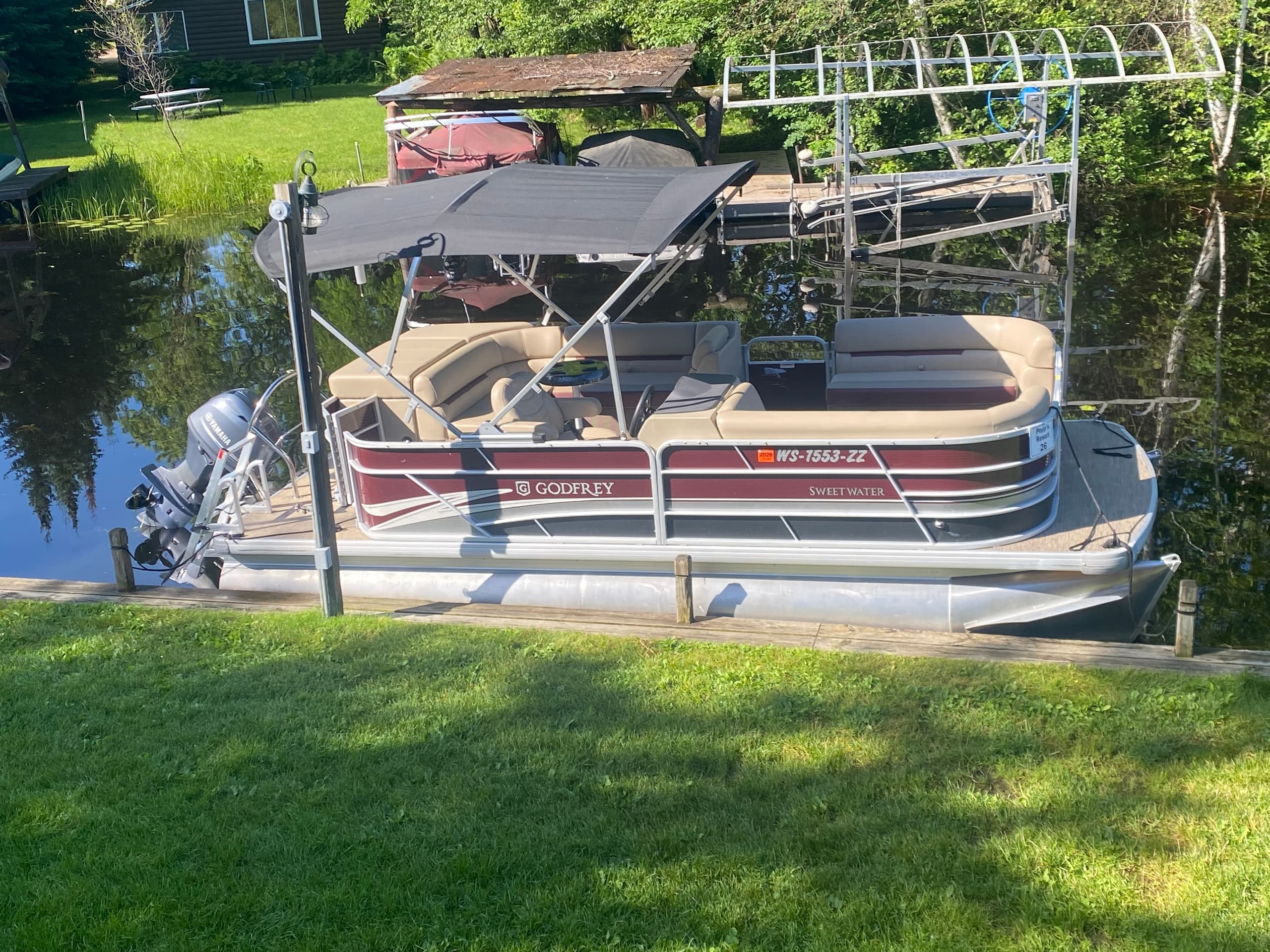 Water Activities at Popp's Resort: High Falls Flowage Boating