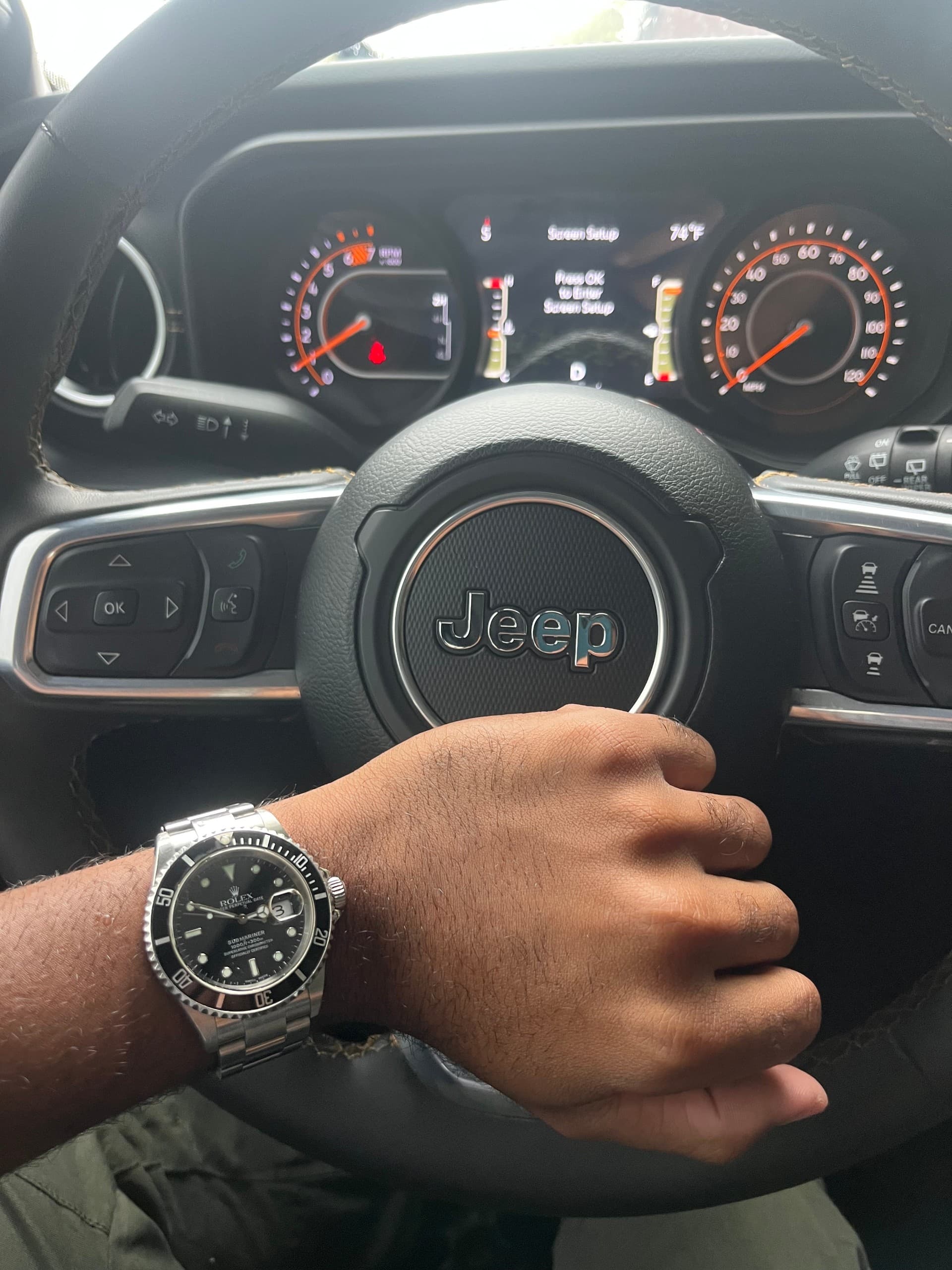 Drive Sint Maarten: Premium Jeep Wrangler Rentals in Philipsburg photo 4