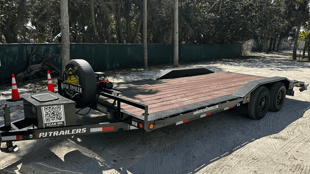 Heavy-Duty Vehicle Hauling with Royal Trailer Rentals, Florida