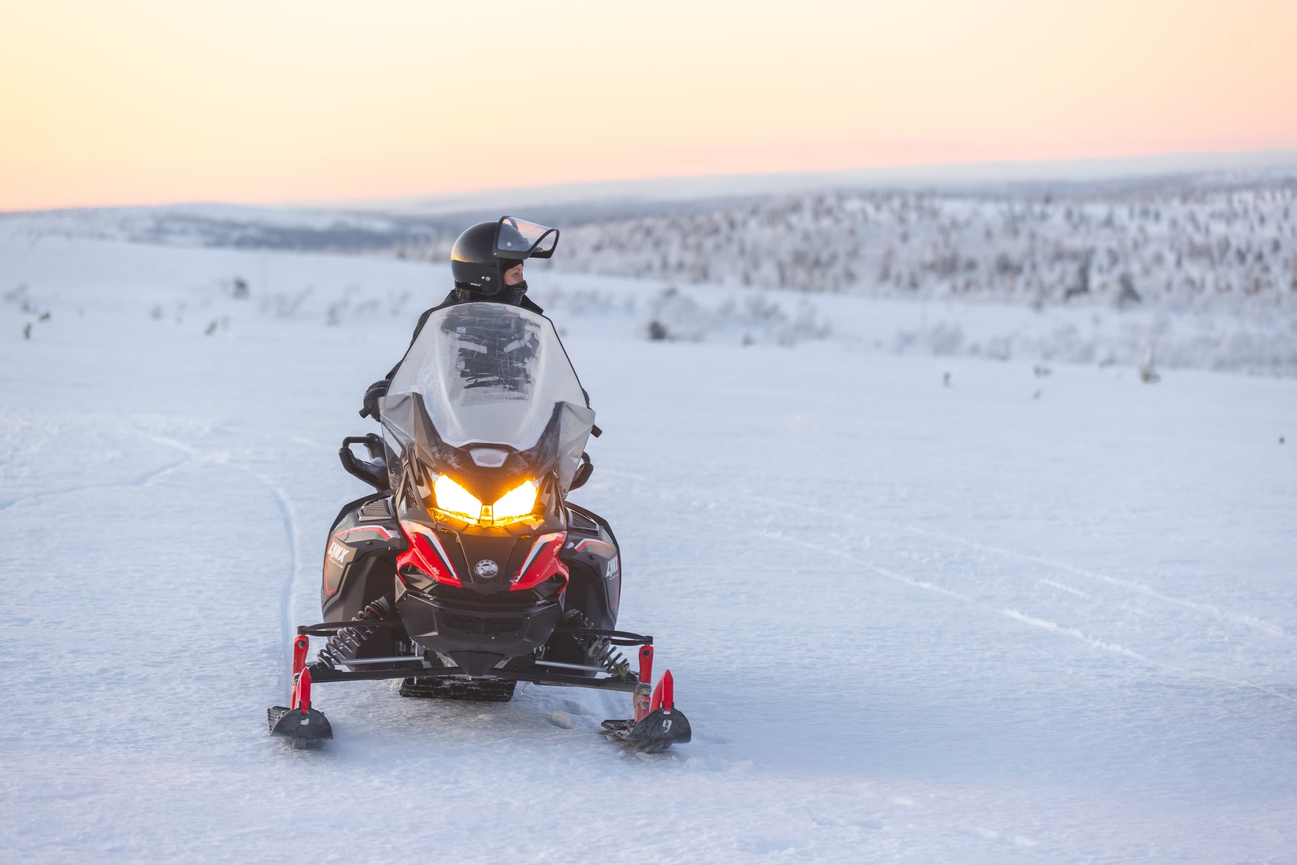 Felltop Snowmobiling Adventure with Star Arctic Hotel
