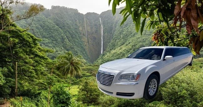 VIP Private Limousine Island Sites & Scenic Tour of Oahu! | Private in KAPOLEI, Hawaii