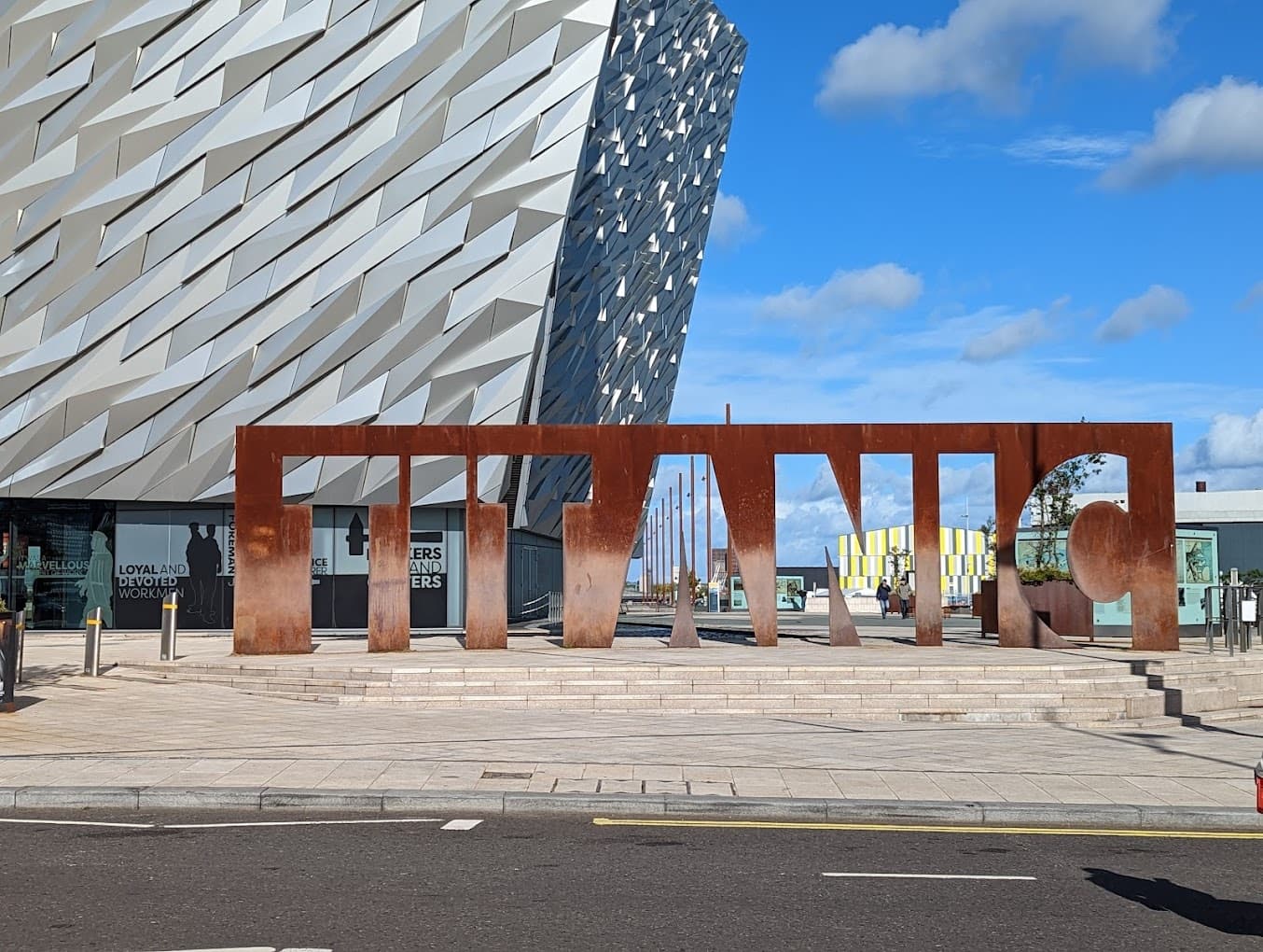 Land Adventures: Belfast & Causeway Coast with Wee Tours NI